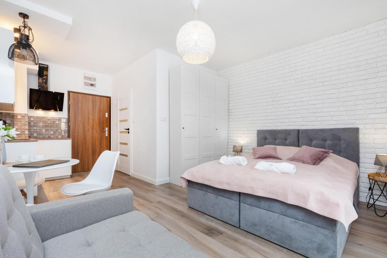 Gold Flamingo Apartament By Noclegi Renters Miedzyzdroje Kültér fotó